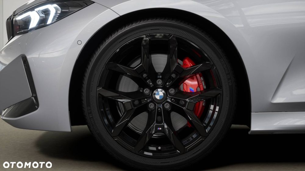 BMW Seria 3 330d xDrive mHEV - 8