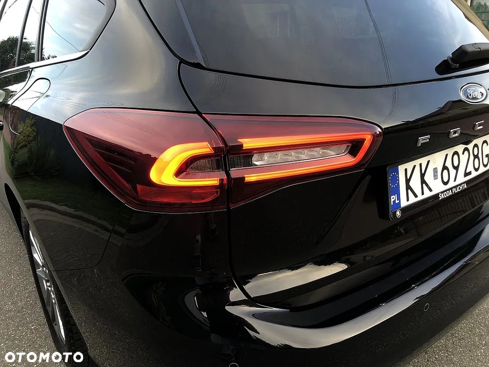 Ford Focus 1.0 EcoBoost mHEV Active Design - 35