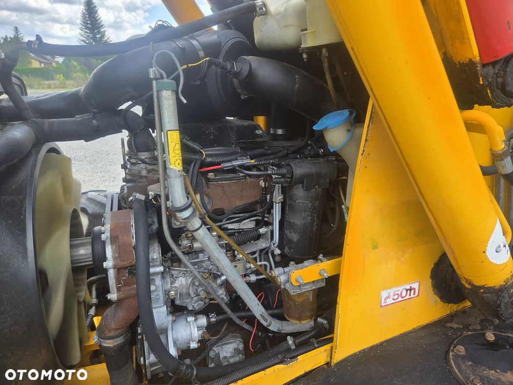 JCB 3CX - 28