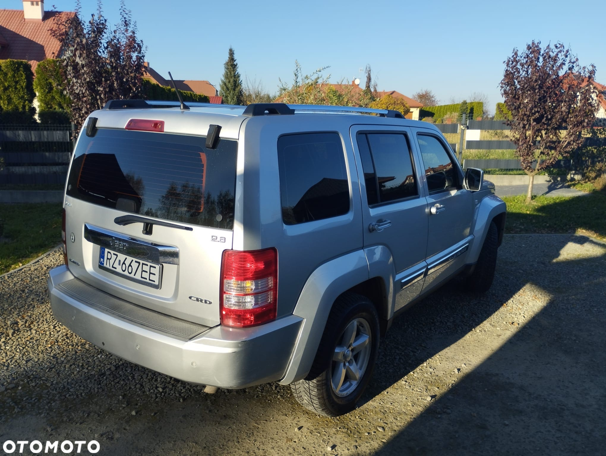 Jeep Cherokee - 10