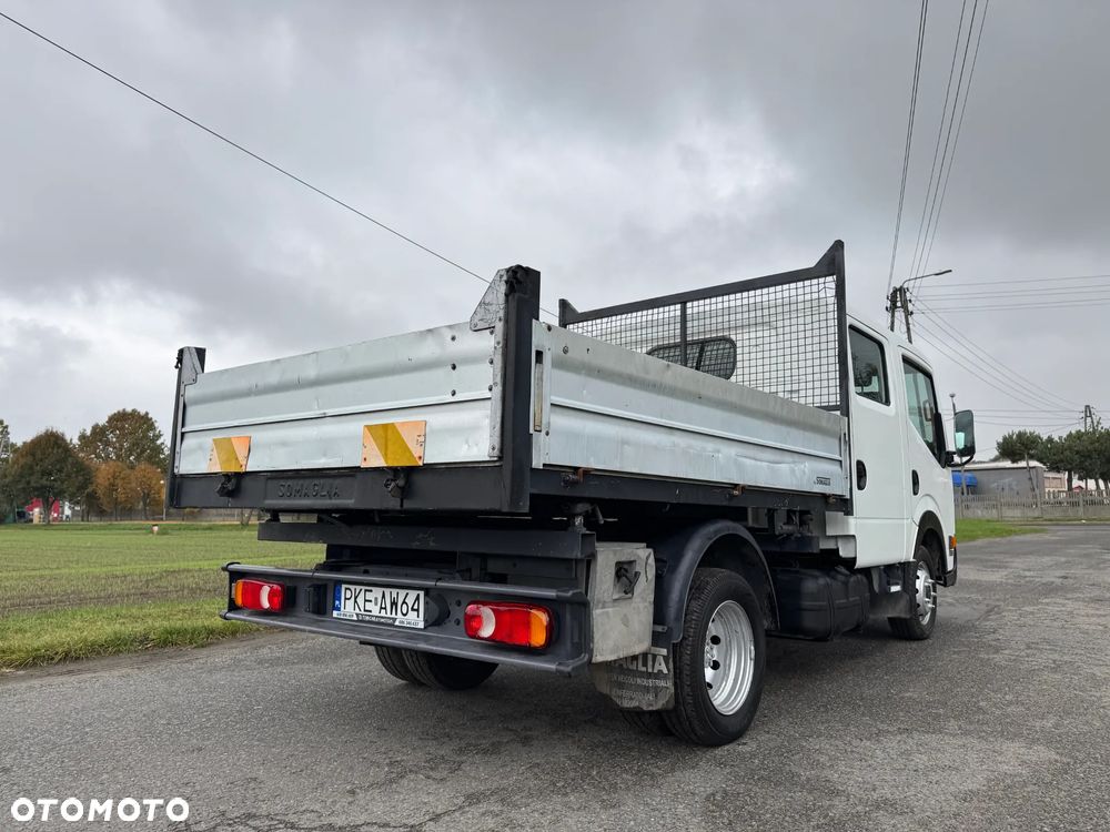 Nissan Cabstar 35.13 * 2.5 / 130KM * Wywrotka * DOKA * 6 Osób * - 21