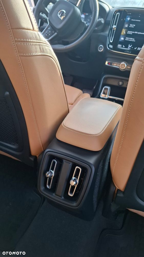 Volvo XC 40 T3 Inscription - 12