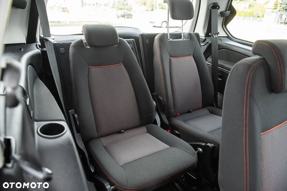 Ford Galaxy - 27