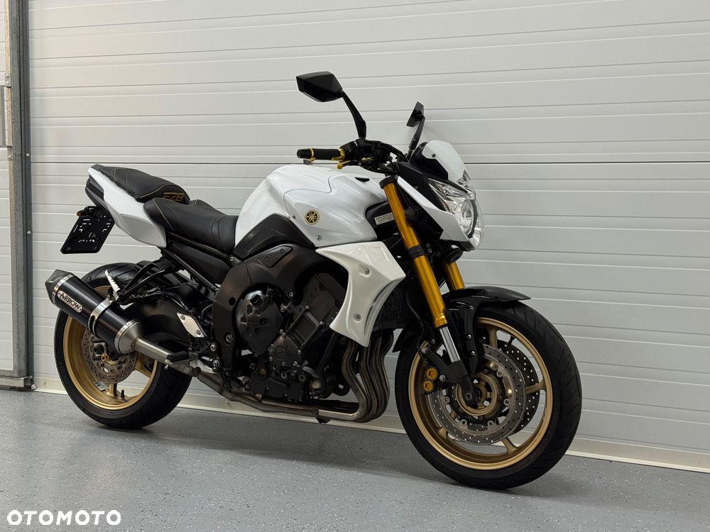 Yamaha FZ8 - 1