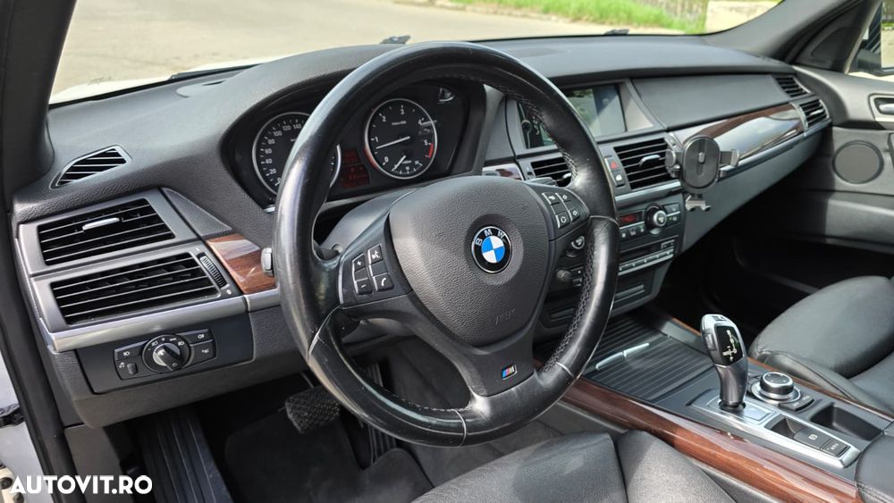 BMW X5 - 12