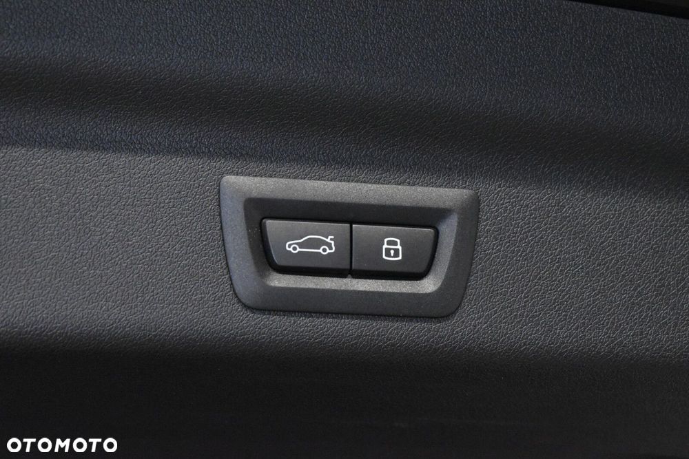 BMW X1 - 26