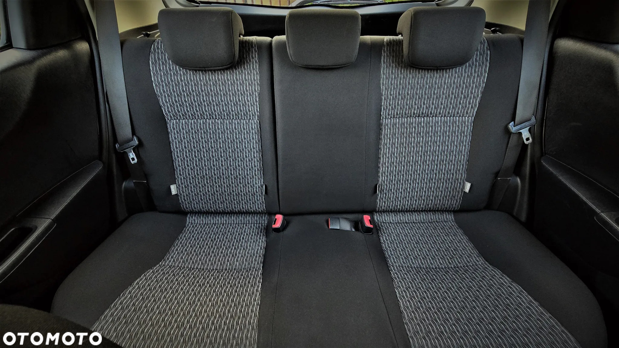 Toyota Yaris 1.0 VVT-i Luna - 27