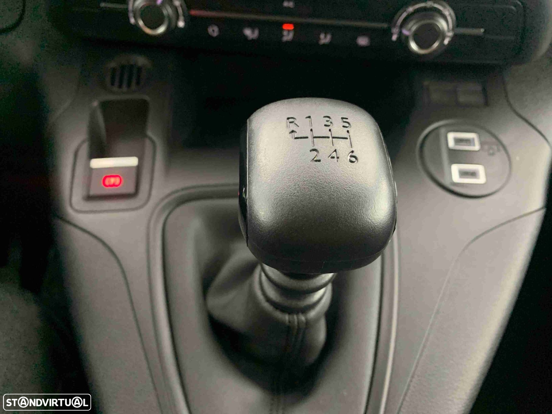 Peugeot Partner 1.5 BlueHDi Standard - 9