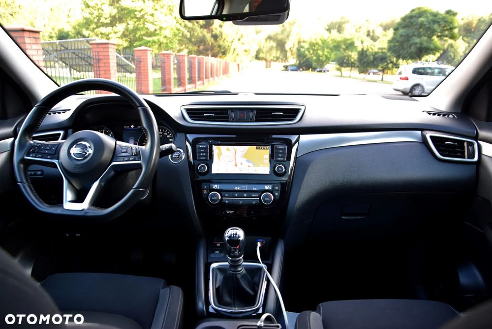 Nissan Qashqai 1.3 DIG-T Tekna - 21