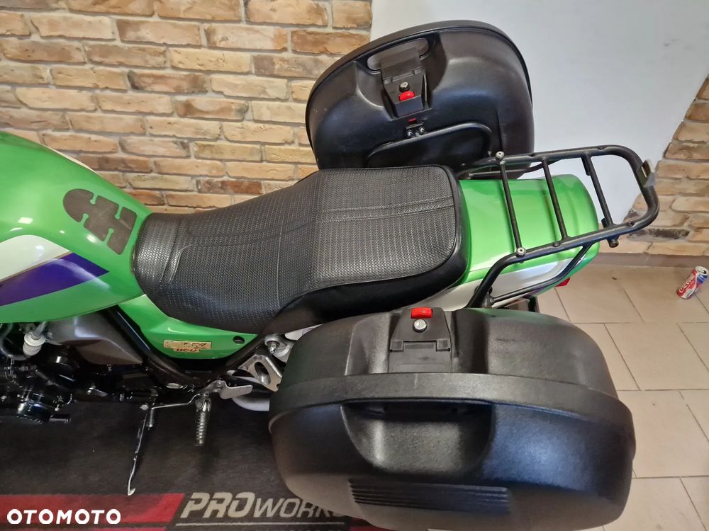 Kawasaki ZRX - 19