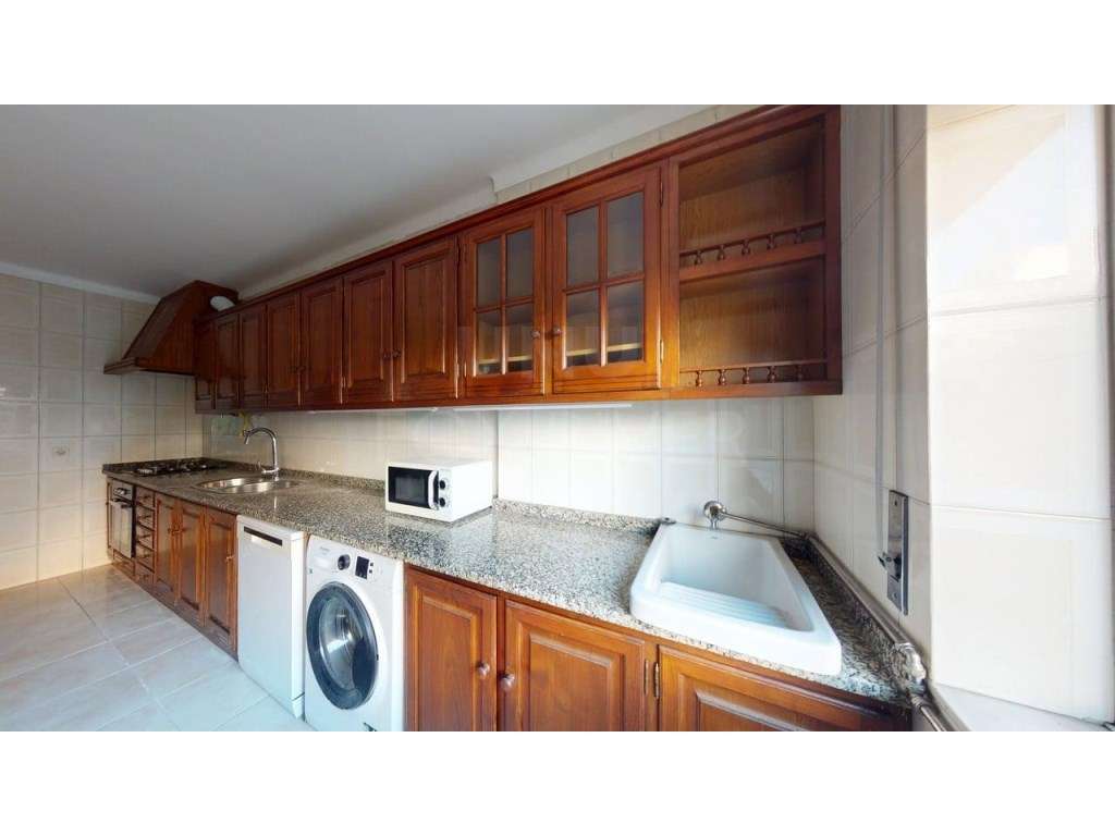 Apartamento T3 com Garagem em S. Victor, Braga - Grande imagem: 2/20