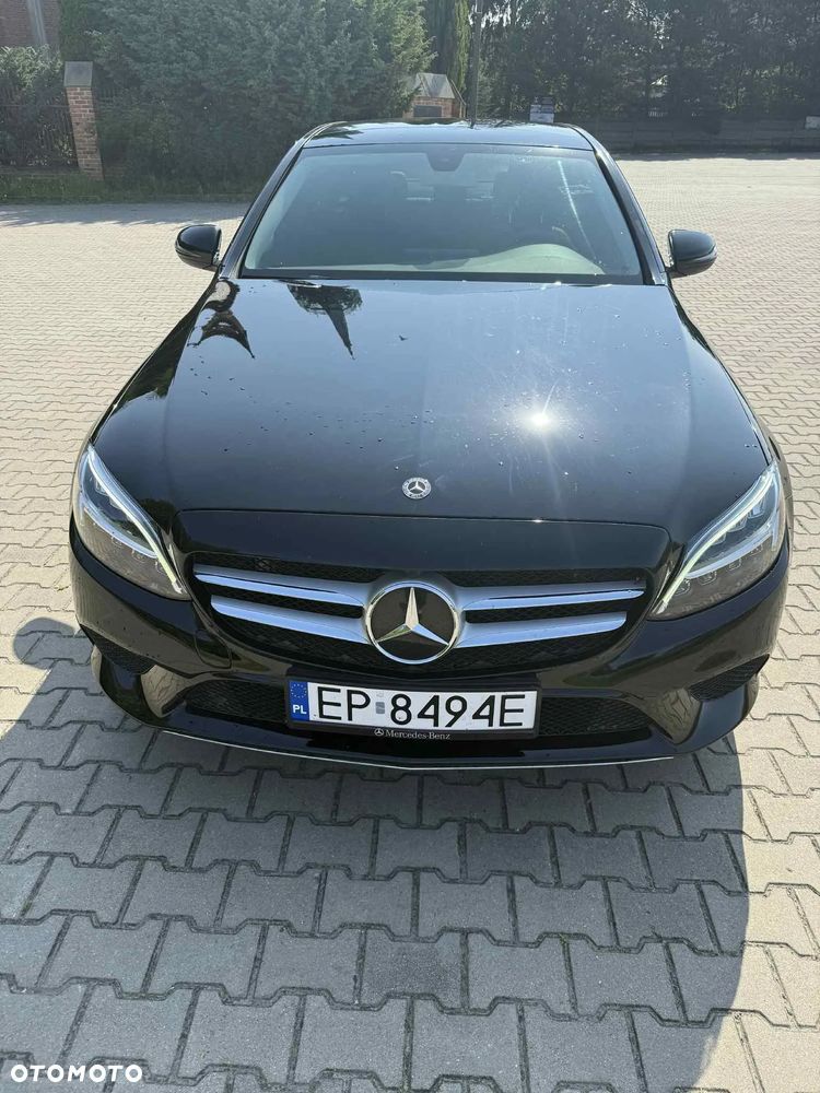 Mercedes-Benz Klasa C 300 4Matic 9G-TRONIC Avantgarde - 10