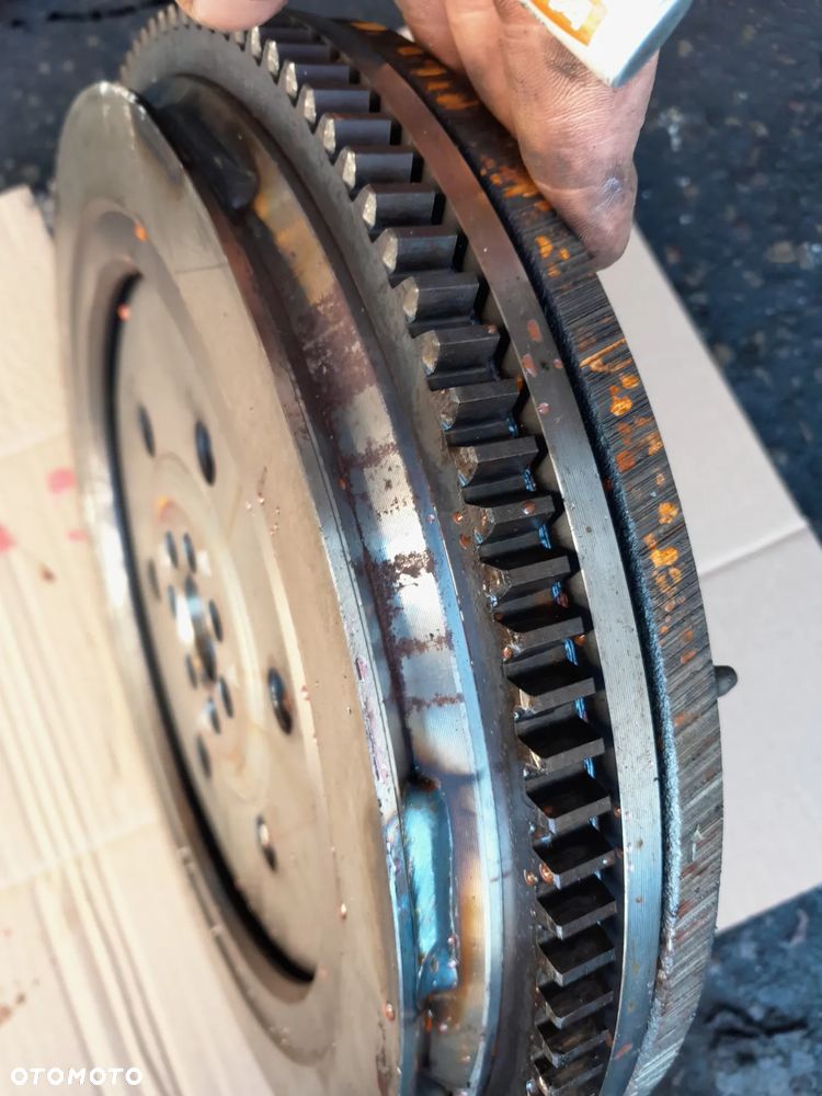 Koło dwumasowe Iveco Daily 2.3 HPI E6 22r - 2