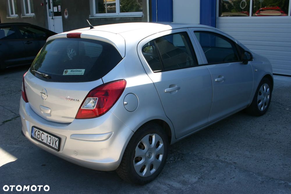 Opel Corsa - 3