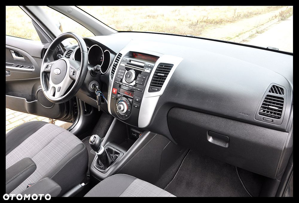 Kia Venga 1.4 CVVT Business Line - 22