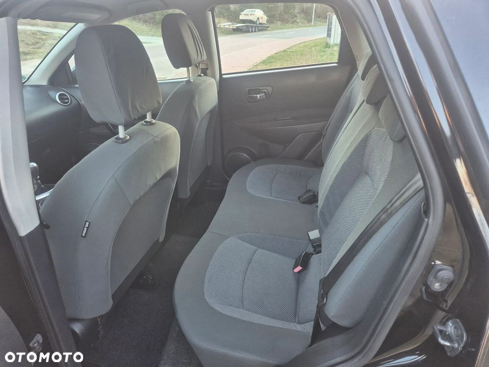 Nissan Qashqai - 10