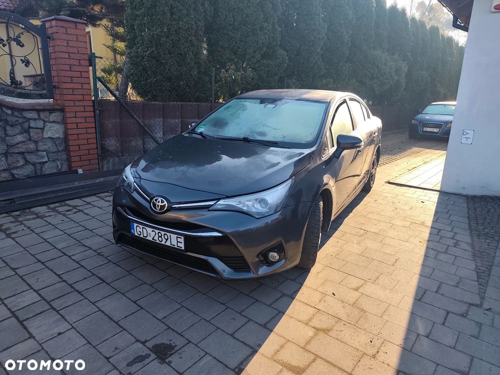 Toyota Avensis 1.8 Sol MS - 3