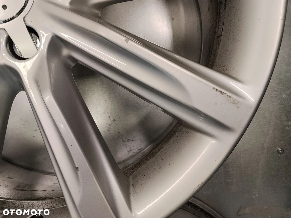 Felgi Audi A6 A7 A8 8Jx19 et26 5x112 - 9