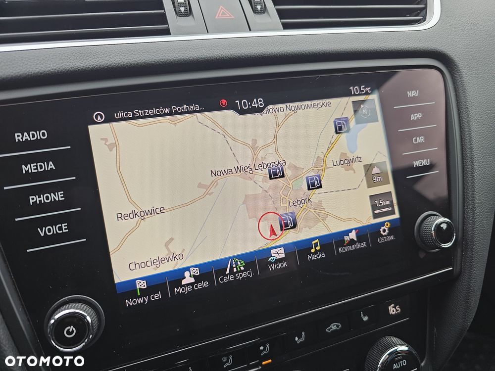 Skoda Octavia 2.0 TDI RS Challenge DSG - 32