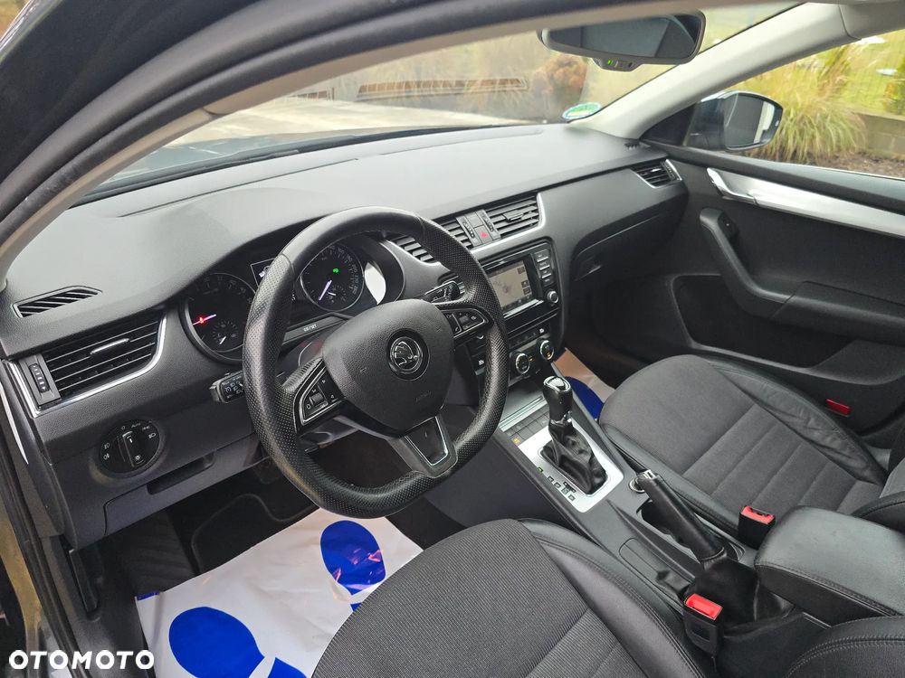 Skoda Octavia 2.0 TDI (Green tec) DSG Joy - 9