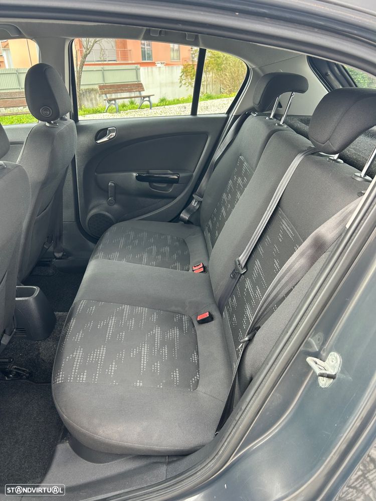 Opel Corsa 1.3 CDTI City 89g - 12