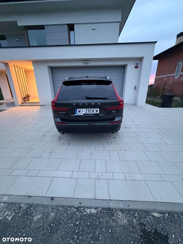 Volvo XC 60 - 4