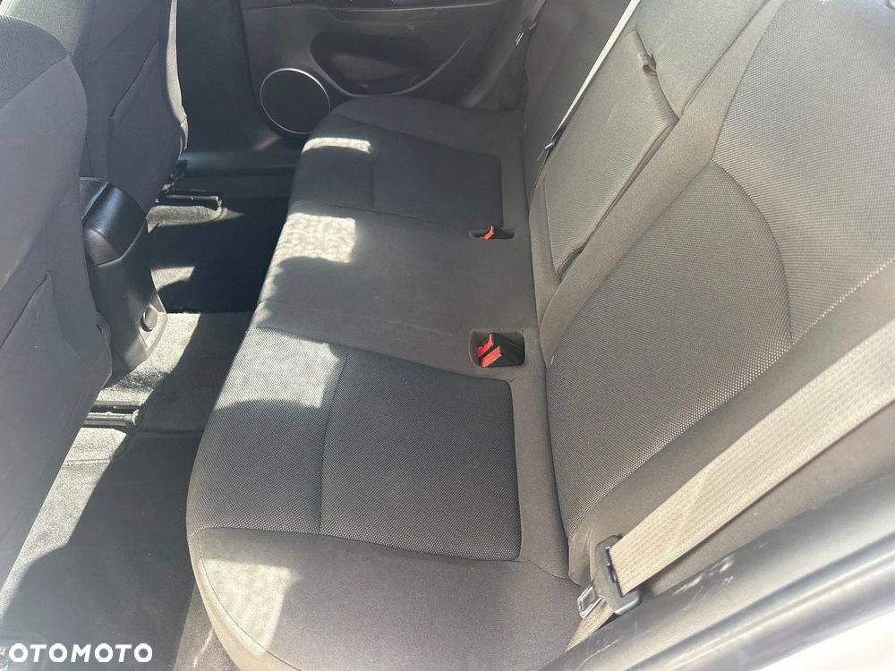 Chevrolet Cruze 1.8 LT - 23