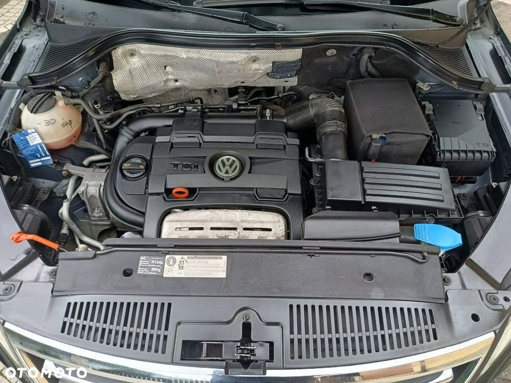 Volkswagen Tiguan - 11