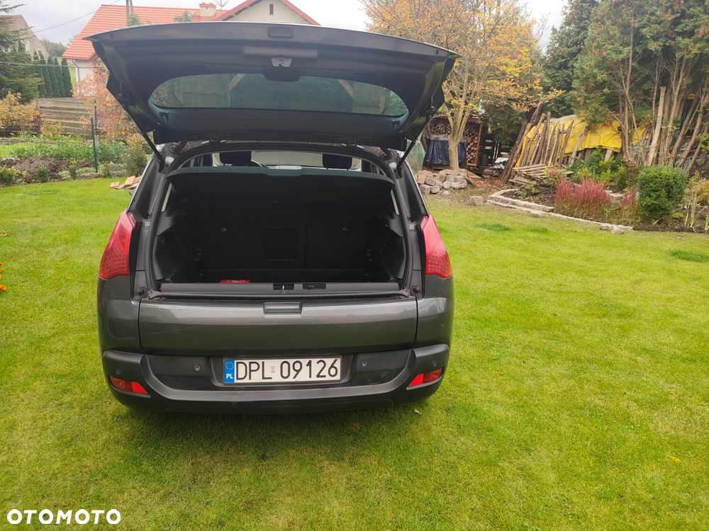 Peugeot 3008 HDi 150 Active - 14