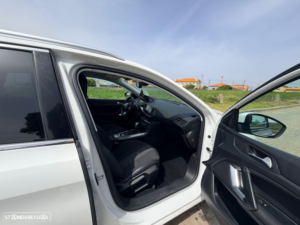 Peugeot 308 SW 1.6 BlueHDi Allure J18 EAT6 - 13