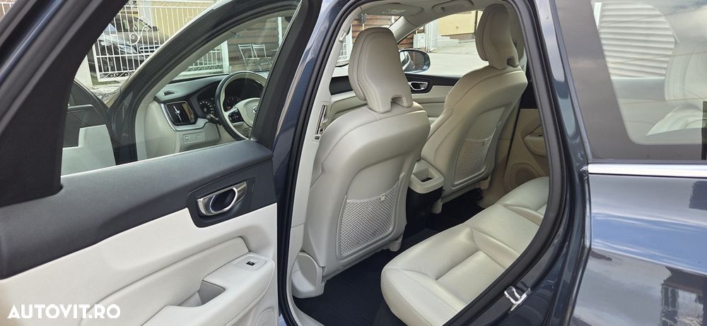 Volvo XC 60 B4 MHEV AT8 AWD Inscription - 20