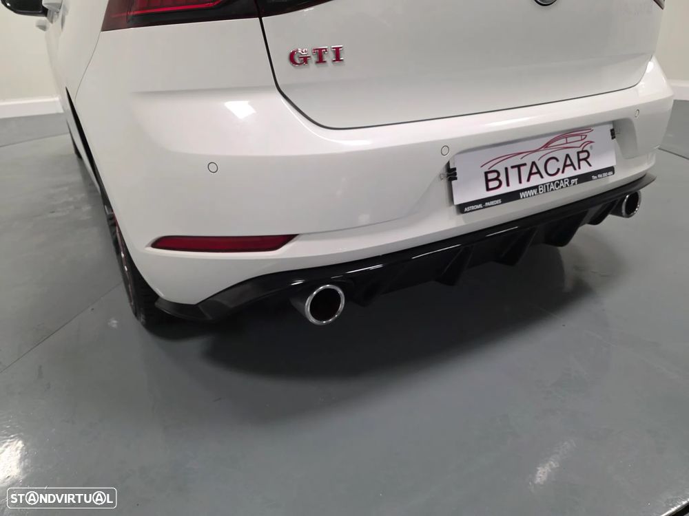 VW Golf 2.0 TSI GTI DSG Performance - 19
