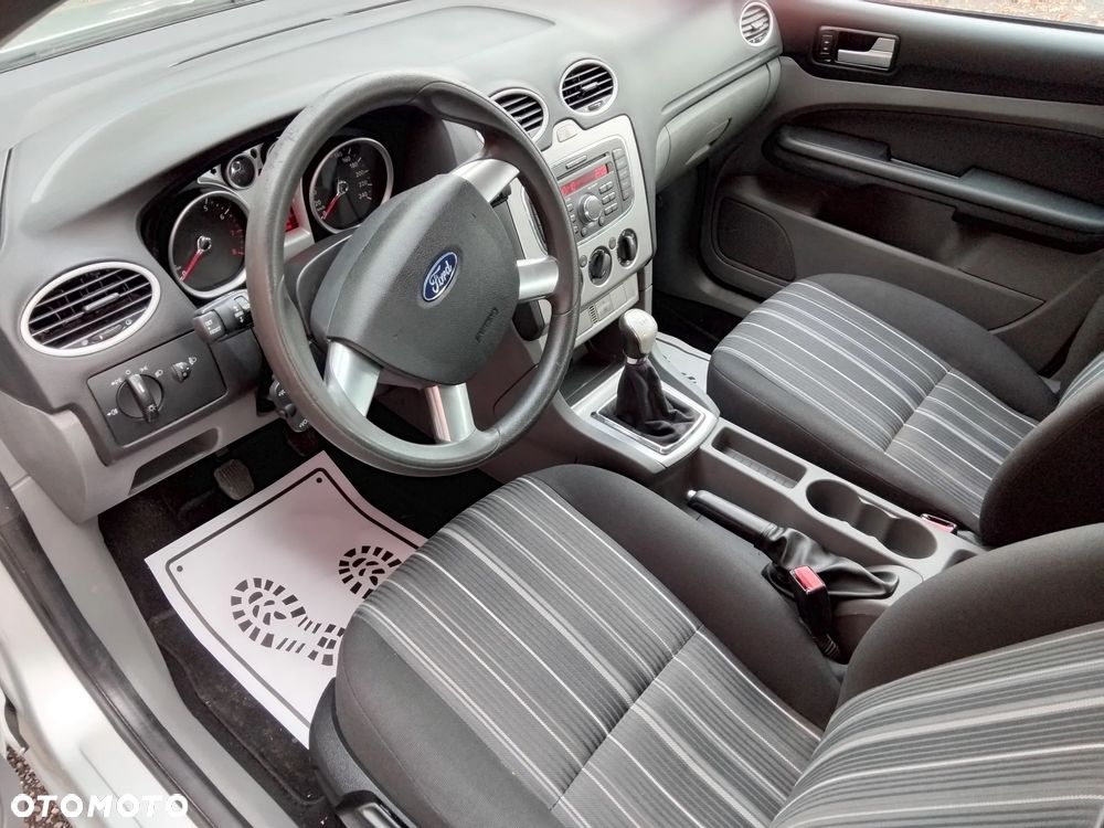 Ford Focus 1.6 16V Silver Magic - 6
