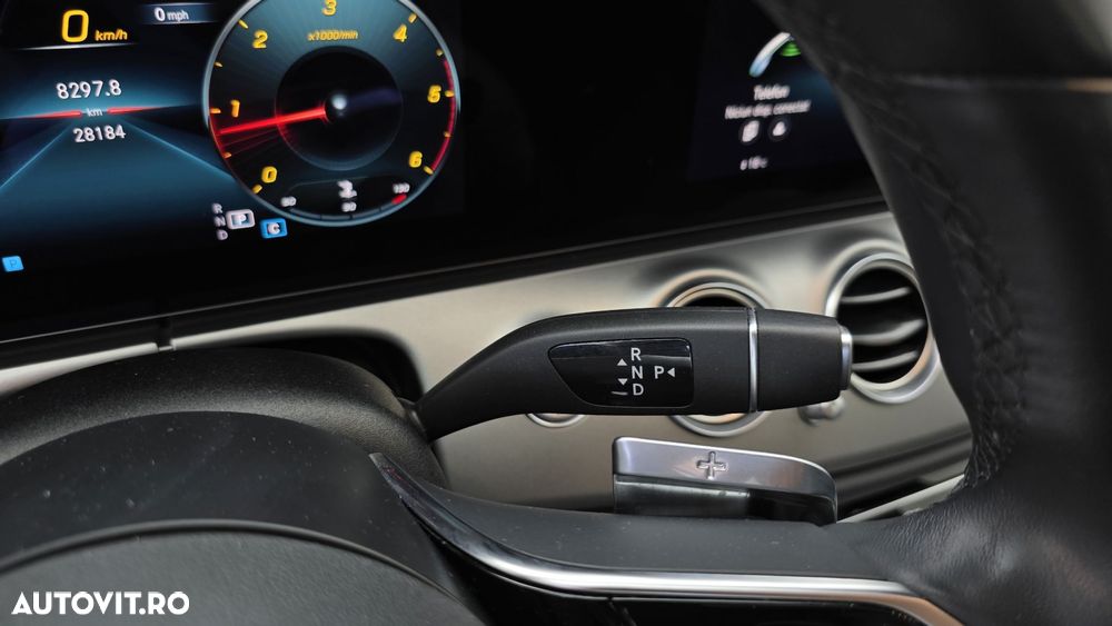 Mercedes-Benz E - 16