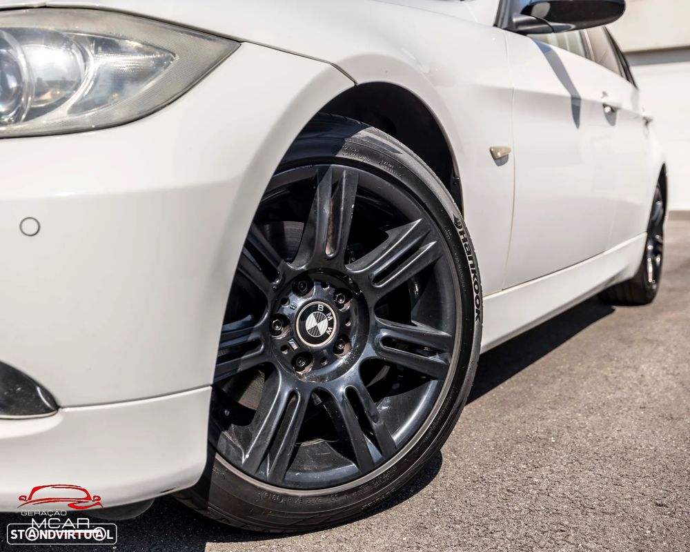 BMW 320 d - 2