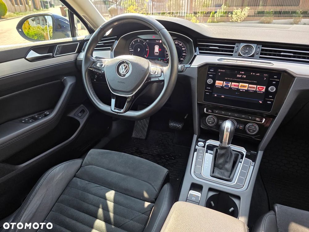 Volkswagen Passat 2.0 TDI BMT 4Mot Highline DSG - 11