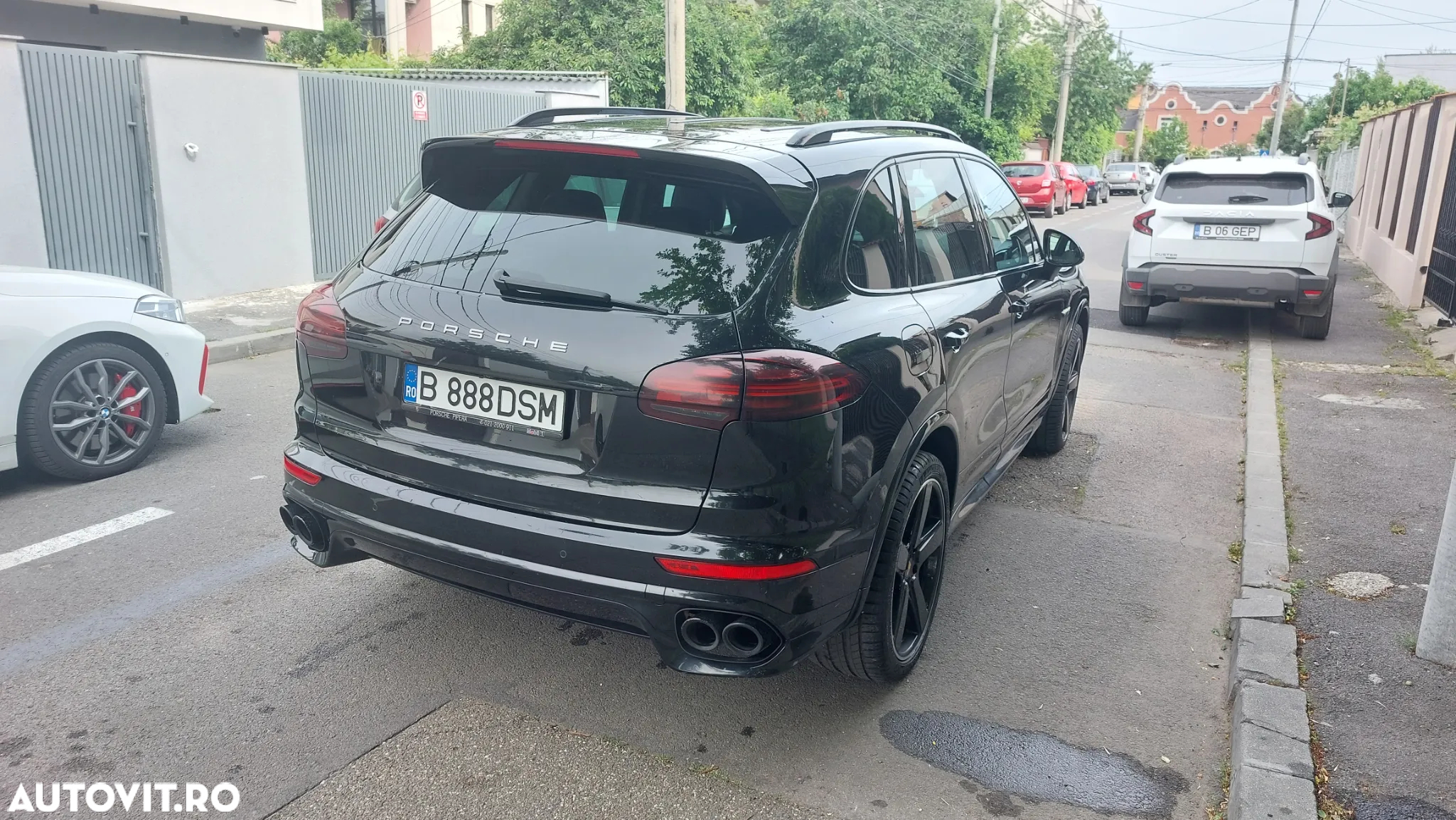 Porsche Cayenne - 6