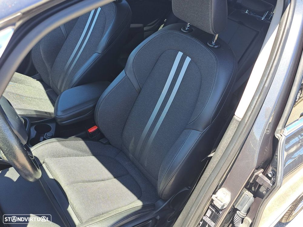 BMW 216 Gran Tourer d 7L Line Sport Auto - 7