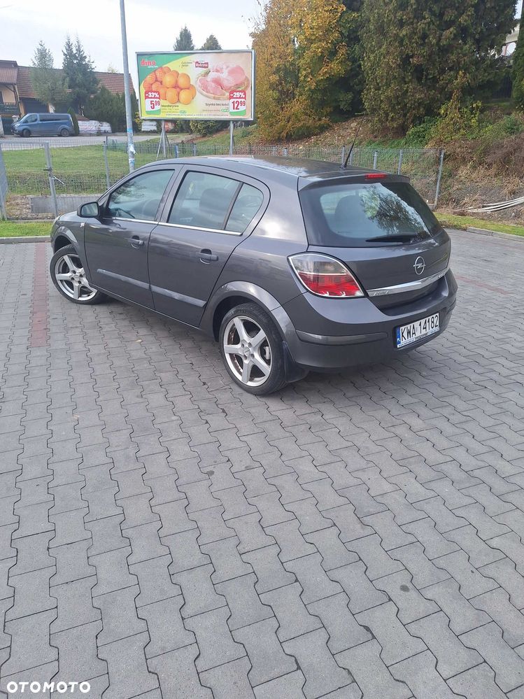 Opel Astra - 3