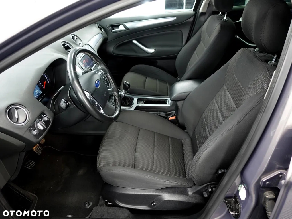 Ford Mondeo 2.0 TDCi Titanium - 8