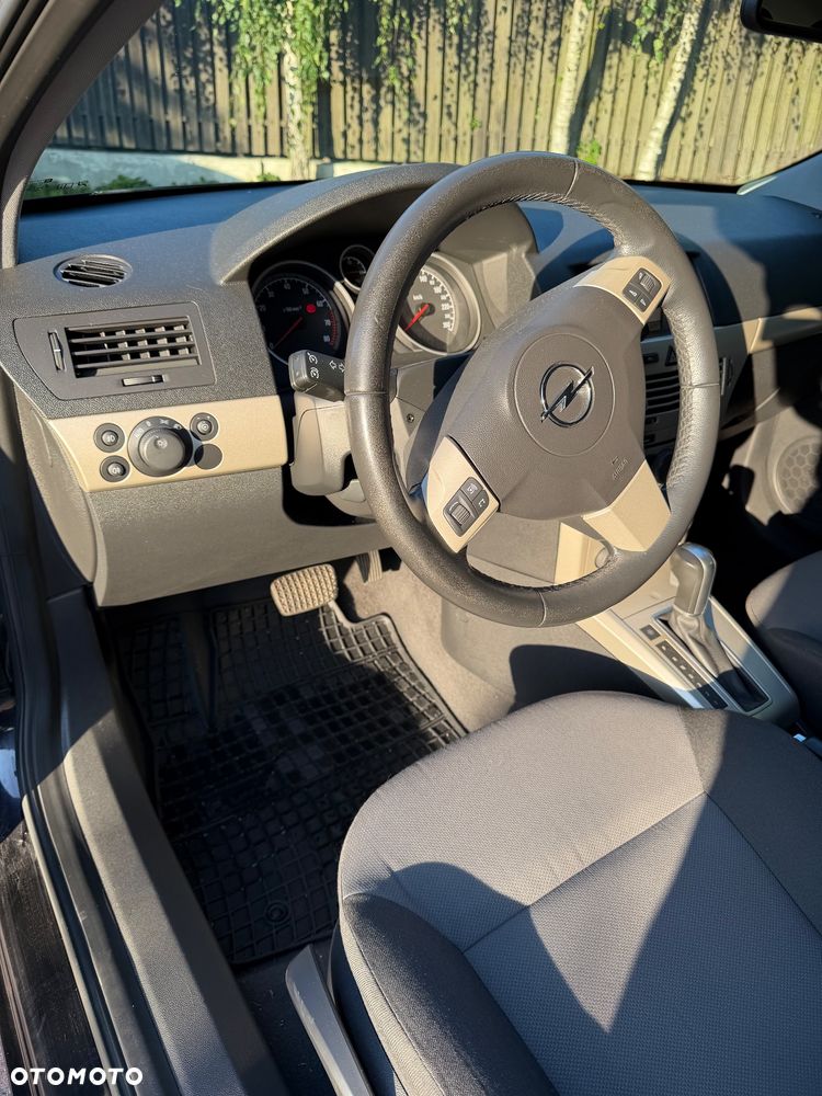 Opel Astra 1.8 Cosmo - 15