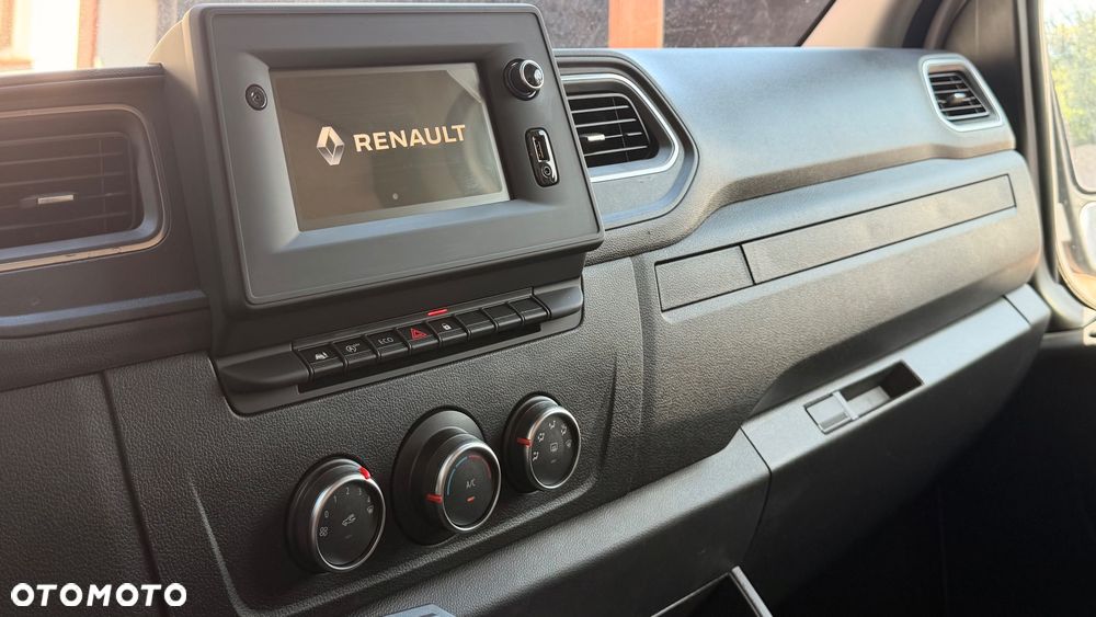 Renault Master - 10