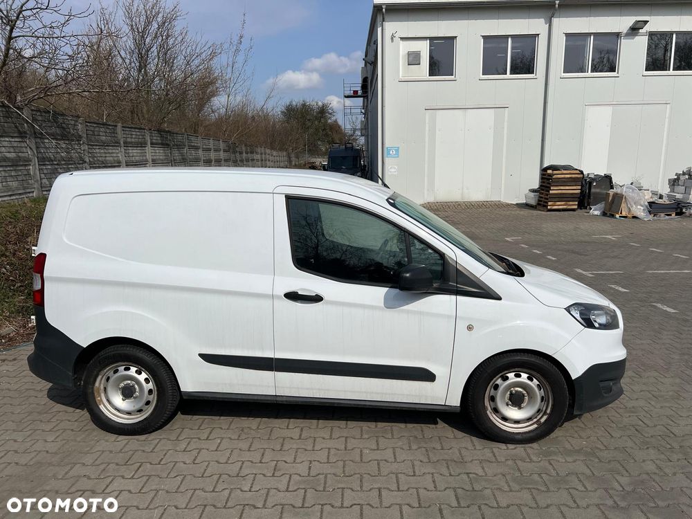 Ford TRANSIT COURIER 1.5 TDCI - 4