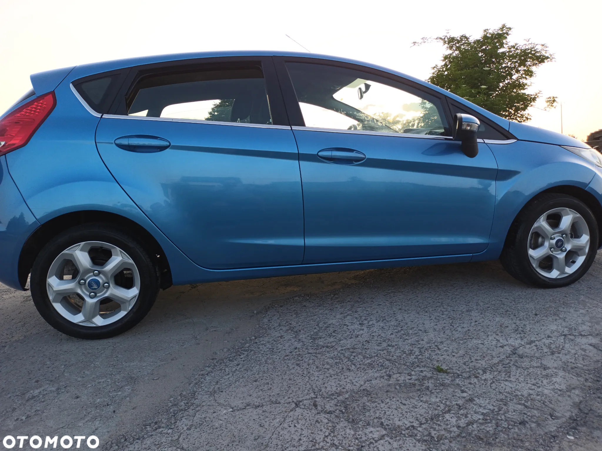 Ford Fiesta 1.25 Titanium EU5 - 6