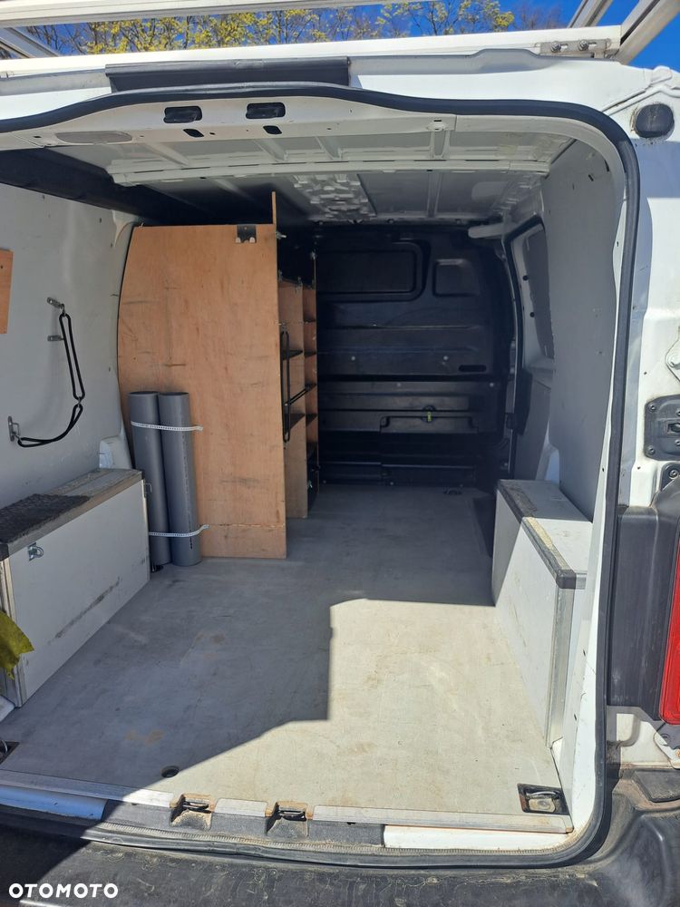 Opel vivaro - 5