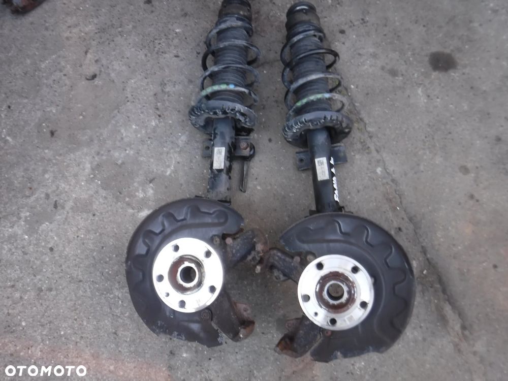 Skoda Fabia III 3 1.0 mpi zwrotnica mcpherson sprezyna amortyzator zawieszenie przod lewy - 1