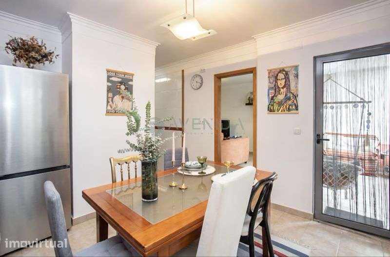 Duplex T2  100m2 (uteis)+garagem - Grande imagem: 4/12