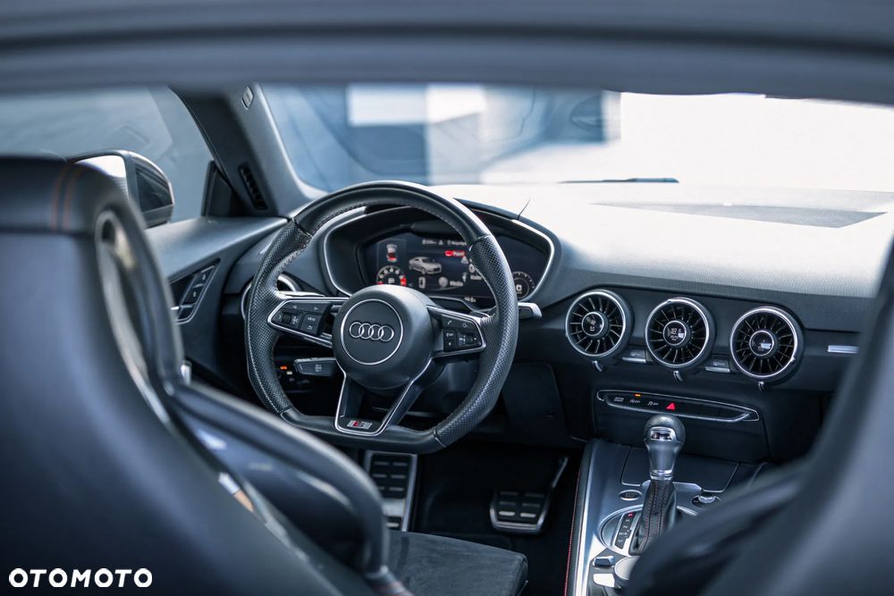 Audi TT Coupé - 9
