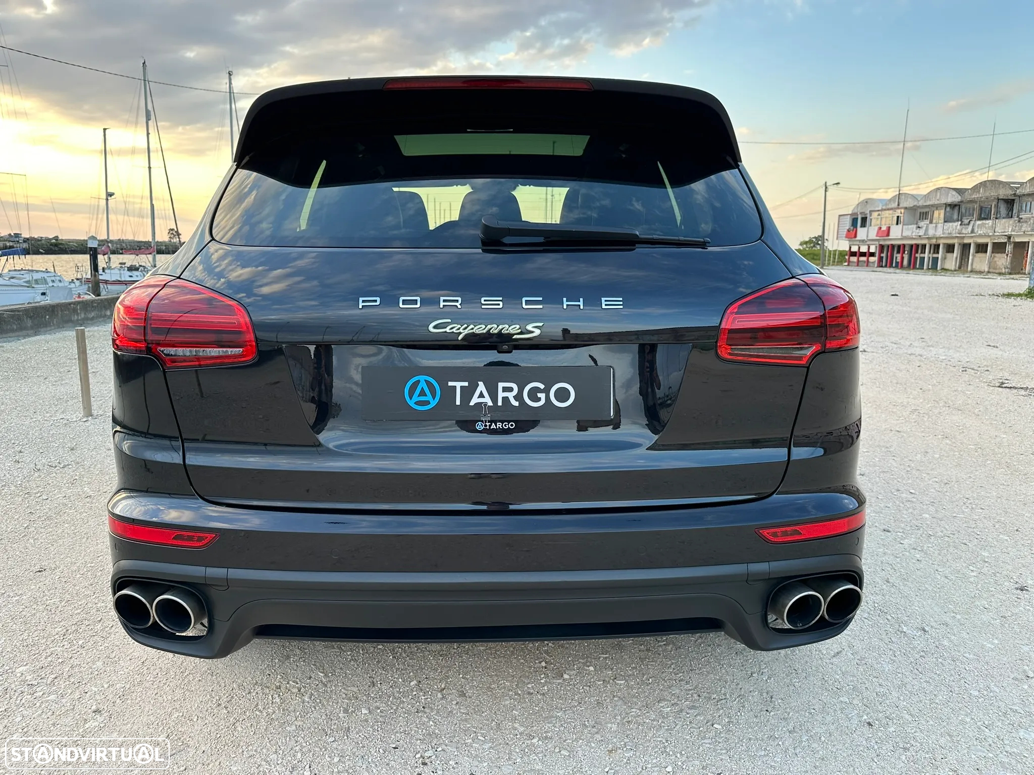 Porsche Cayenne S Hybrid - 11