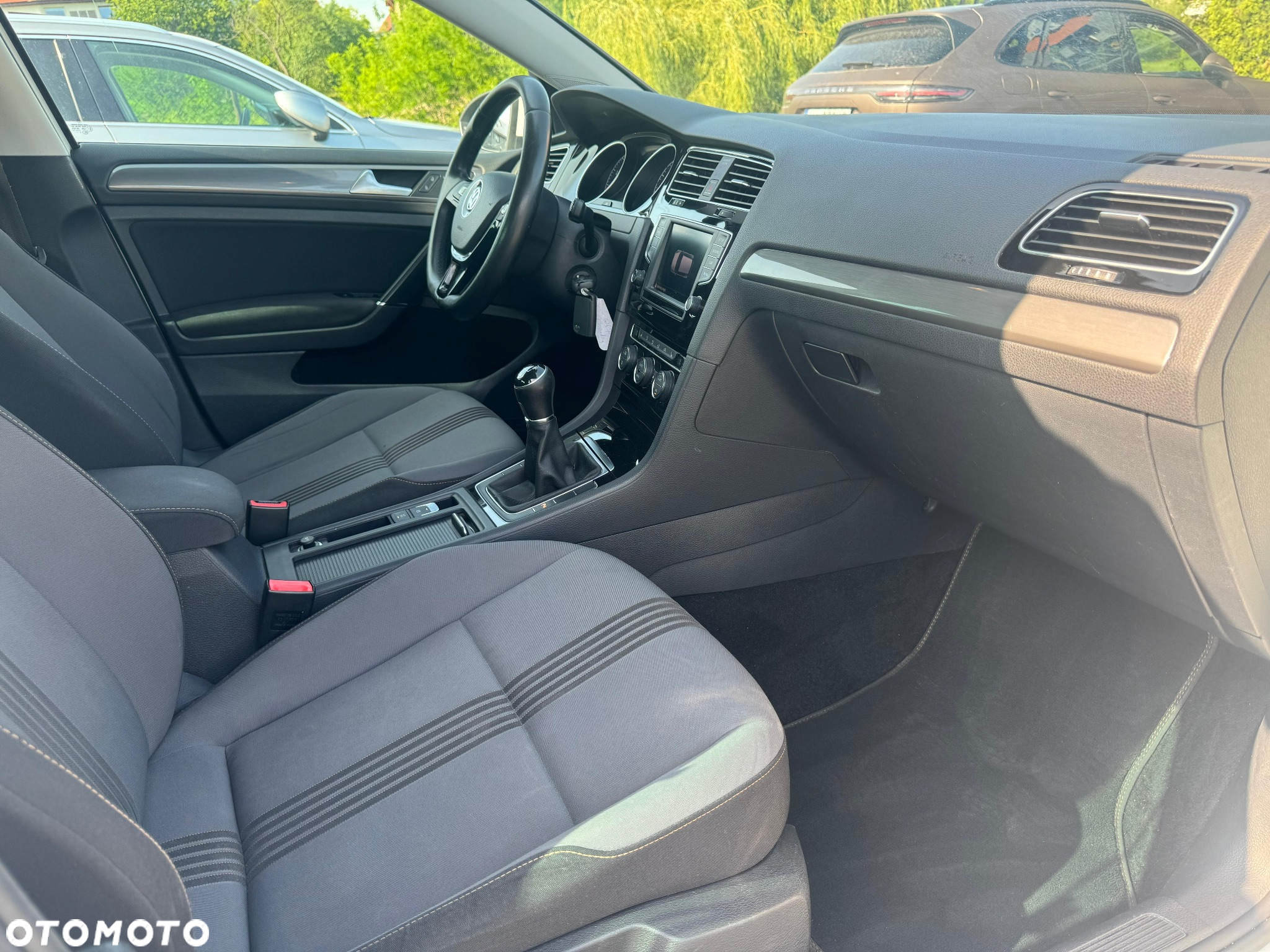 Volkswagen Golf VII 1.2 TSI BMT Start - 24